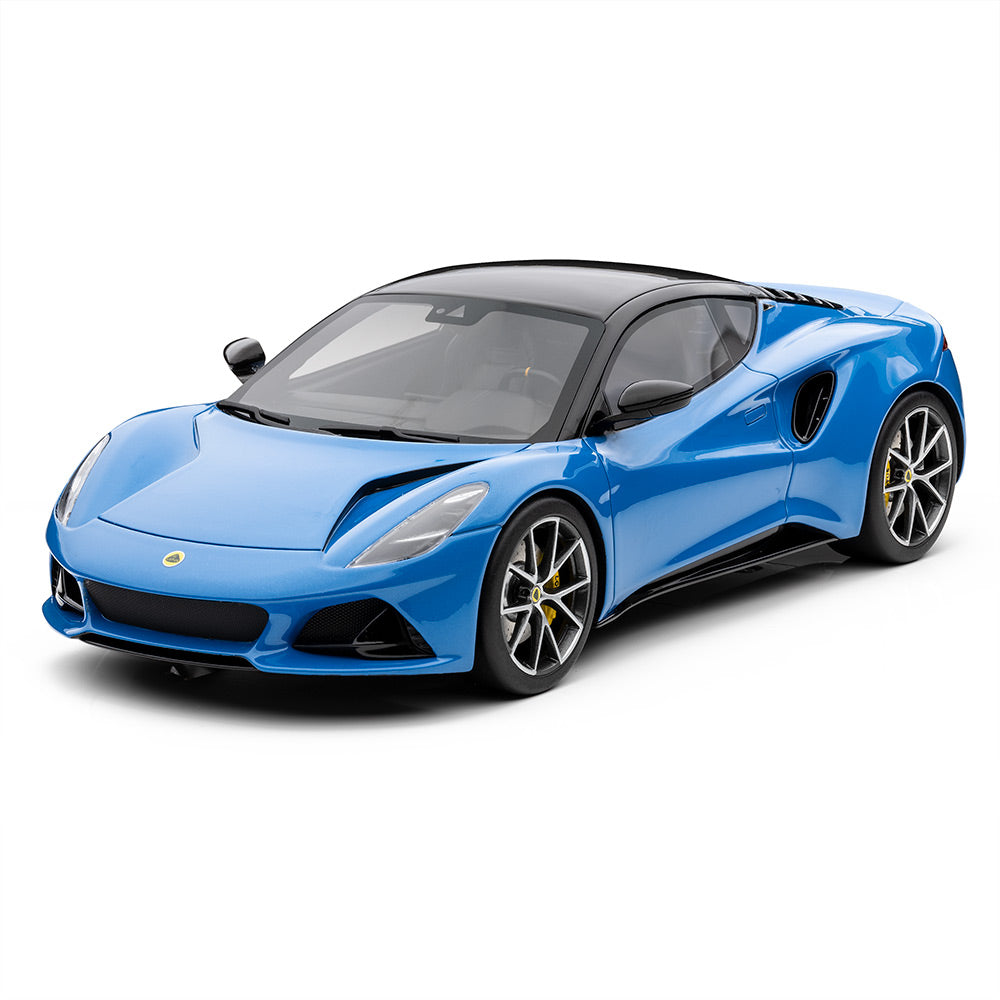 Modèle à l'échelle 1:18 Emira (différentes couleurs)