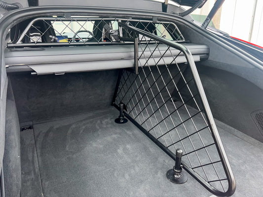 Lotus Emeya Luggage Divider