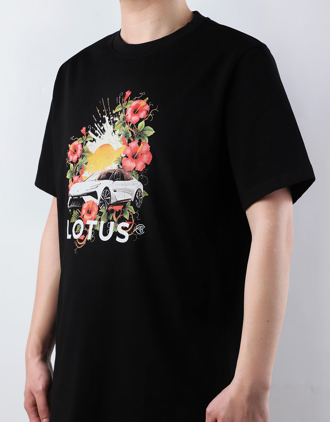 Lotus Retro T-Shirt - Hibiscus Emeya