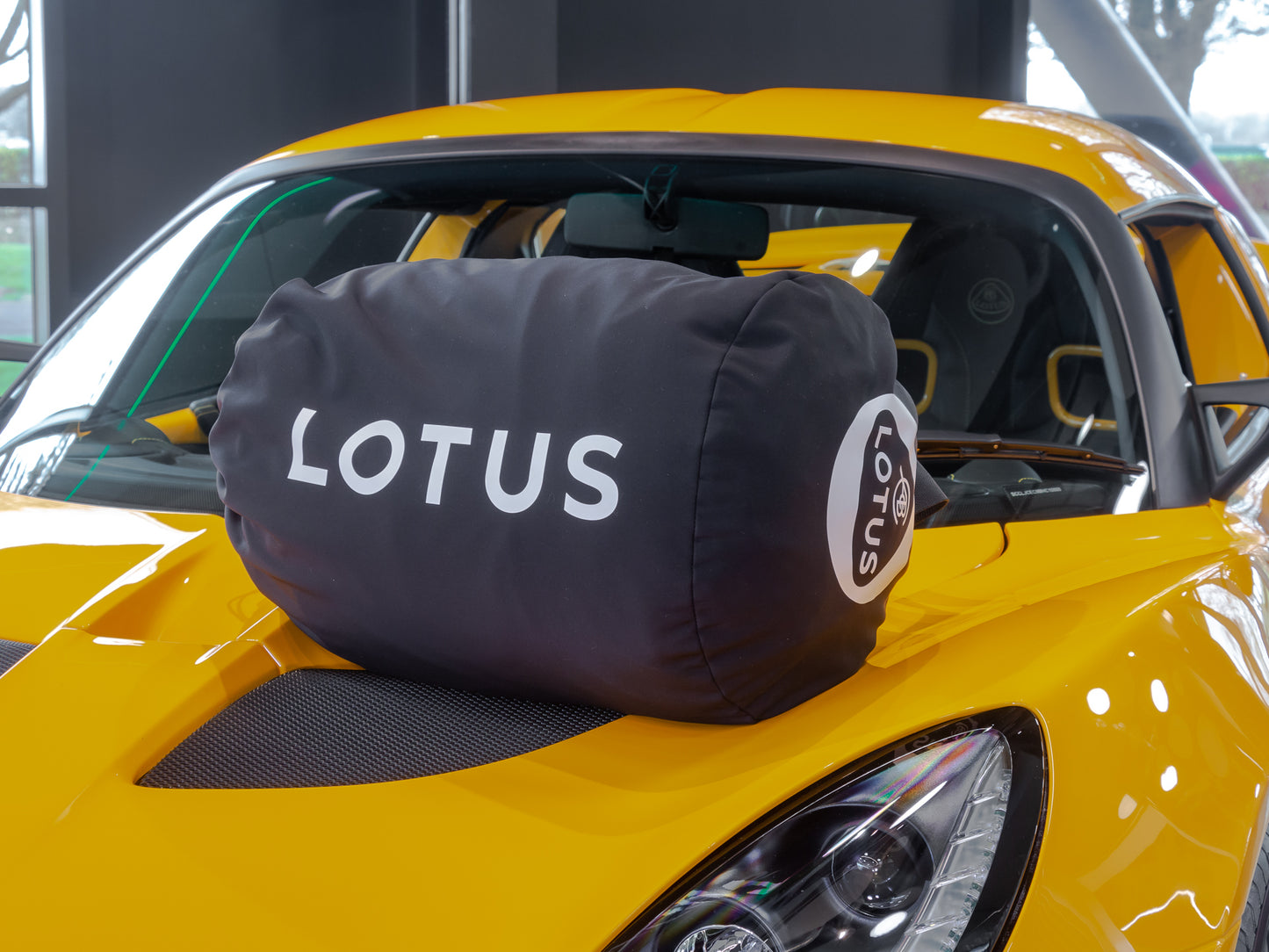 Lotus Elise autohoes voor binnen